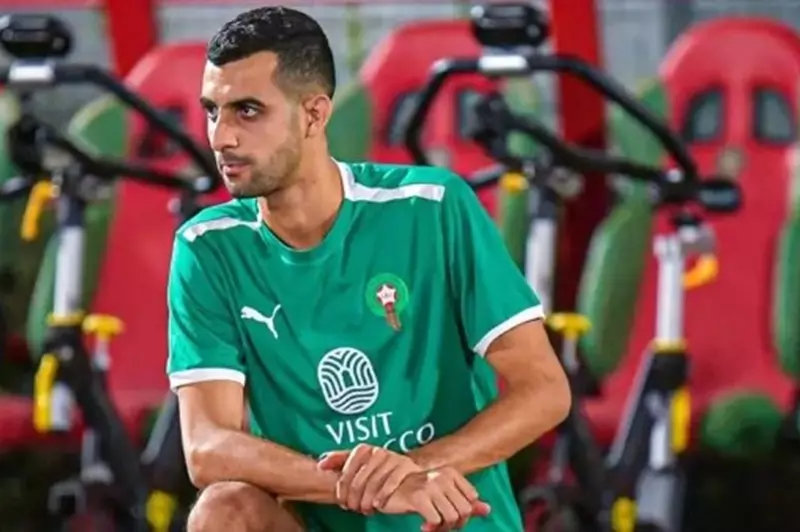 ارتبط اسمه بالأهلي.. تقارير: الرجاء لم يتوصل لاتفاق لتجديد عقد بلعمري 